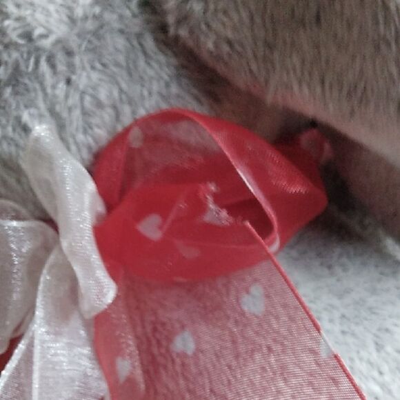 🌍5/$10🌏 Valentine's Day Plush Elephant - Picture 3 of 3